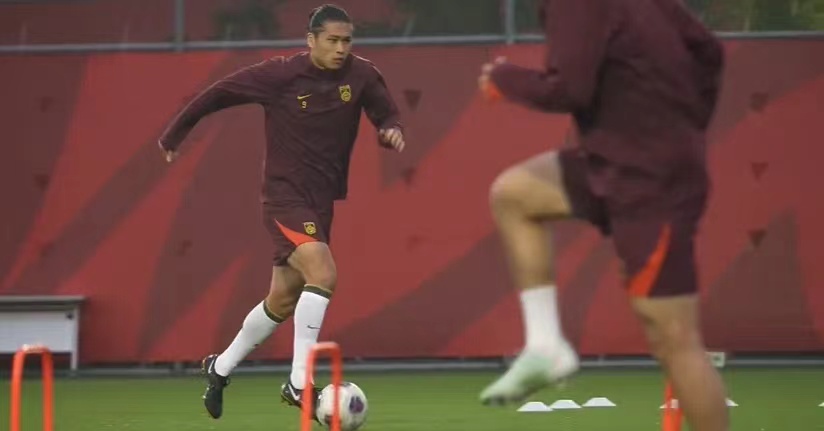 乐鱼官方网址-张玉宁：客战印尼胜利是唯一选择，这比赛我们只有进攻一种选项