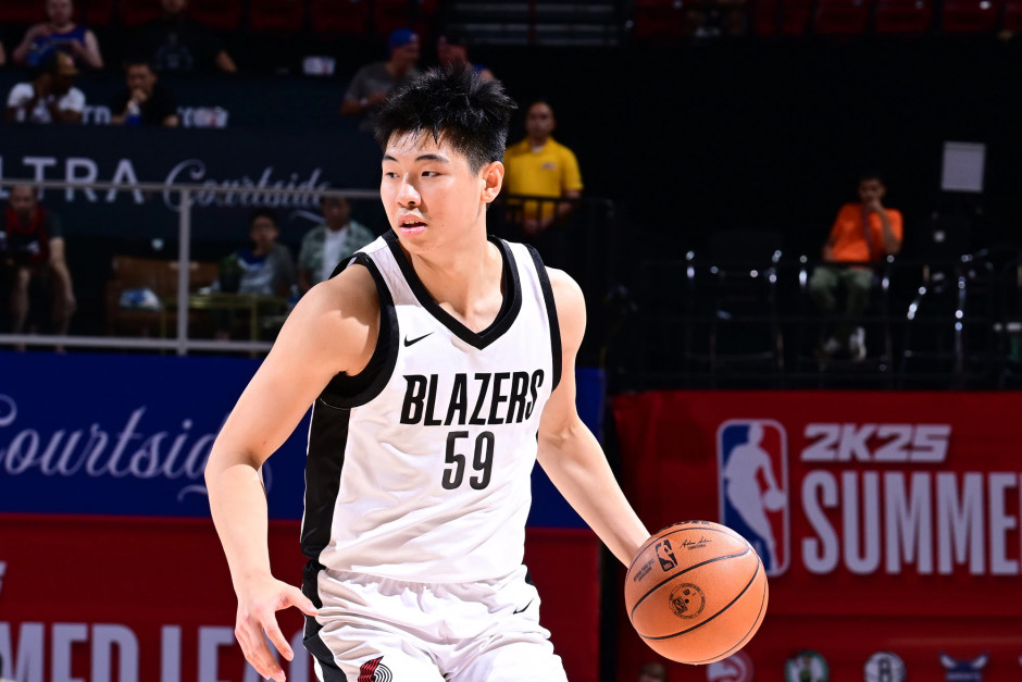 国内媒体人：健康的崔永熙+焦泊乔+胡明轩+徐杰+萨林杰，非常有希望冲击总冠军