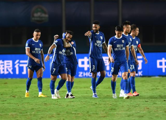 乐鱼在线登录-【中超前瞻】泰山国安广州迎主场首秀 三镇冲11连胜